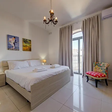 Comfortable 2br In Near Seafront 公寓 *