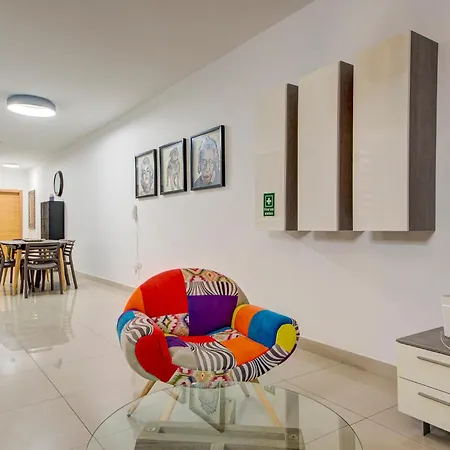 Comfortable 2br In Near Seafront