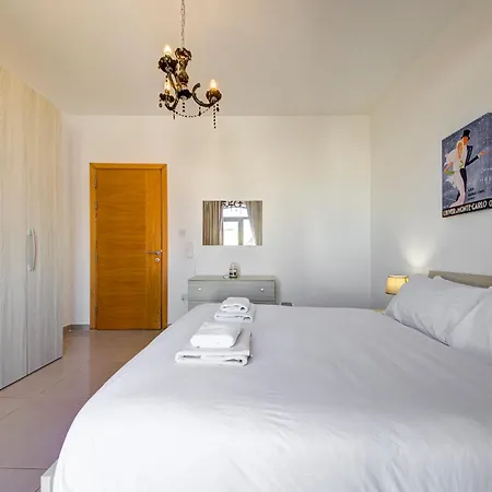 Comfortable 2br In Near Seafront
